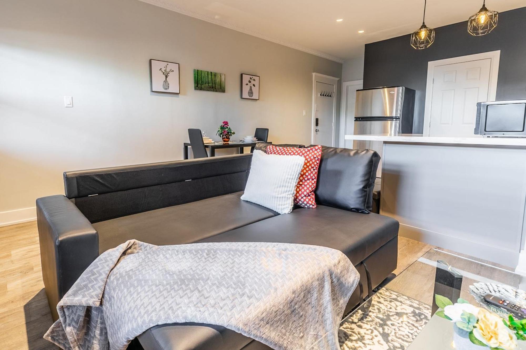 1Br - Queen Bed Apartment In Hamilton'S Best Neighborhood Exteriör bild